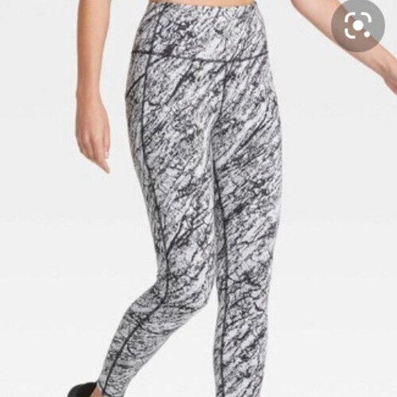 all in motion Pants - All in Motion Premium High Waisted Black/White Side Pocket Active Legging sz L